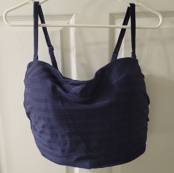 NWT La Blanca Bikini top Navy Blue 22w, Removable Straps - Picture 1 of 6